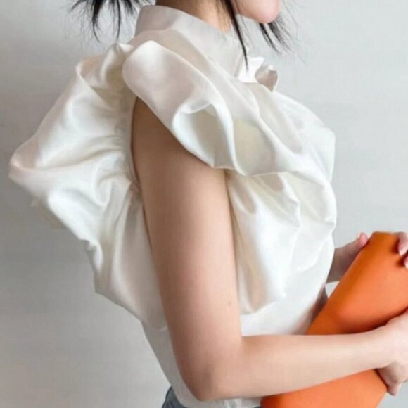 White Casual Women's Single-Breasted Shirt With Puff Sleeve Design - Picture 3 of 4